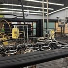 ​Weird Collapsing Metal Stand (?) – Found at Goodwill in CO